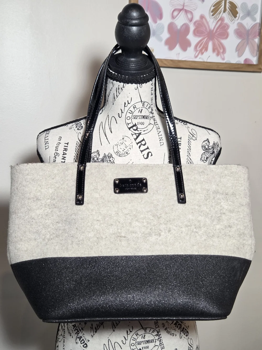 Kate Spade Frosted Felt Small Harmony Tote & Wristlet Set Oatmeal / Black NWOT